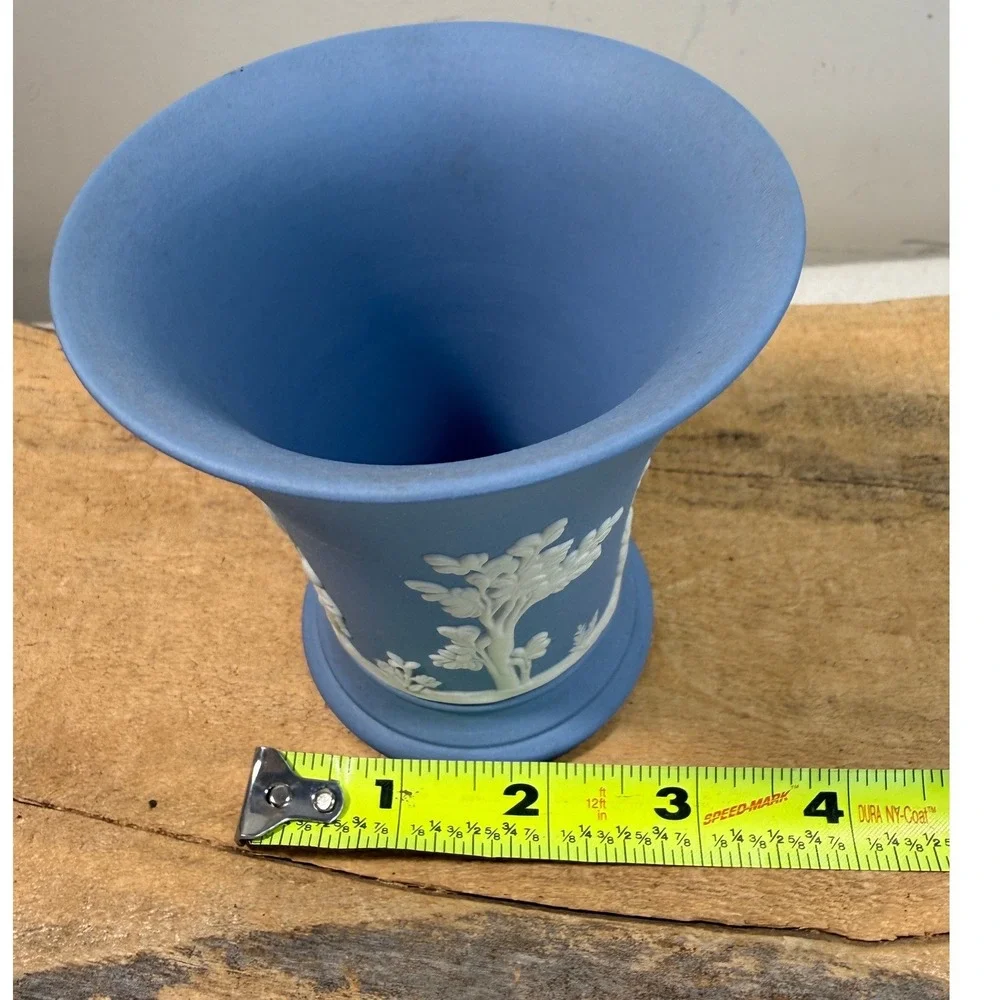 Wedgwood blue jasperware